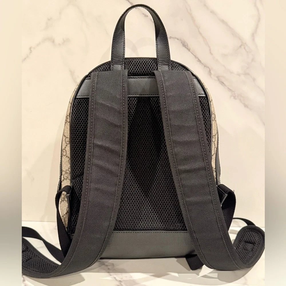 Gucci GG Supreme Small Backpack - Picture 5 of 16